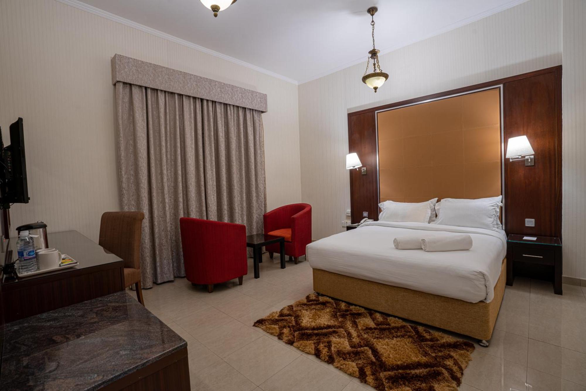 Vista City Hotel Dubai Exterior foto